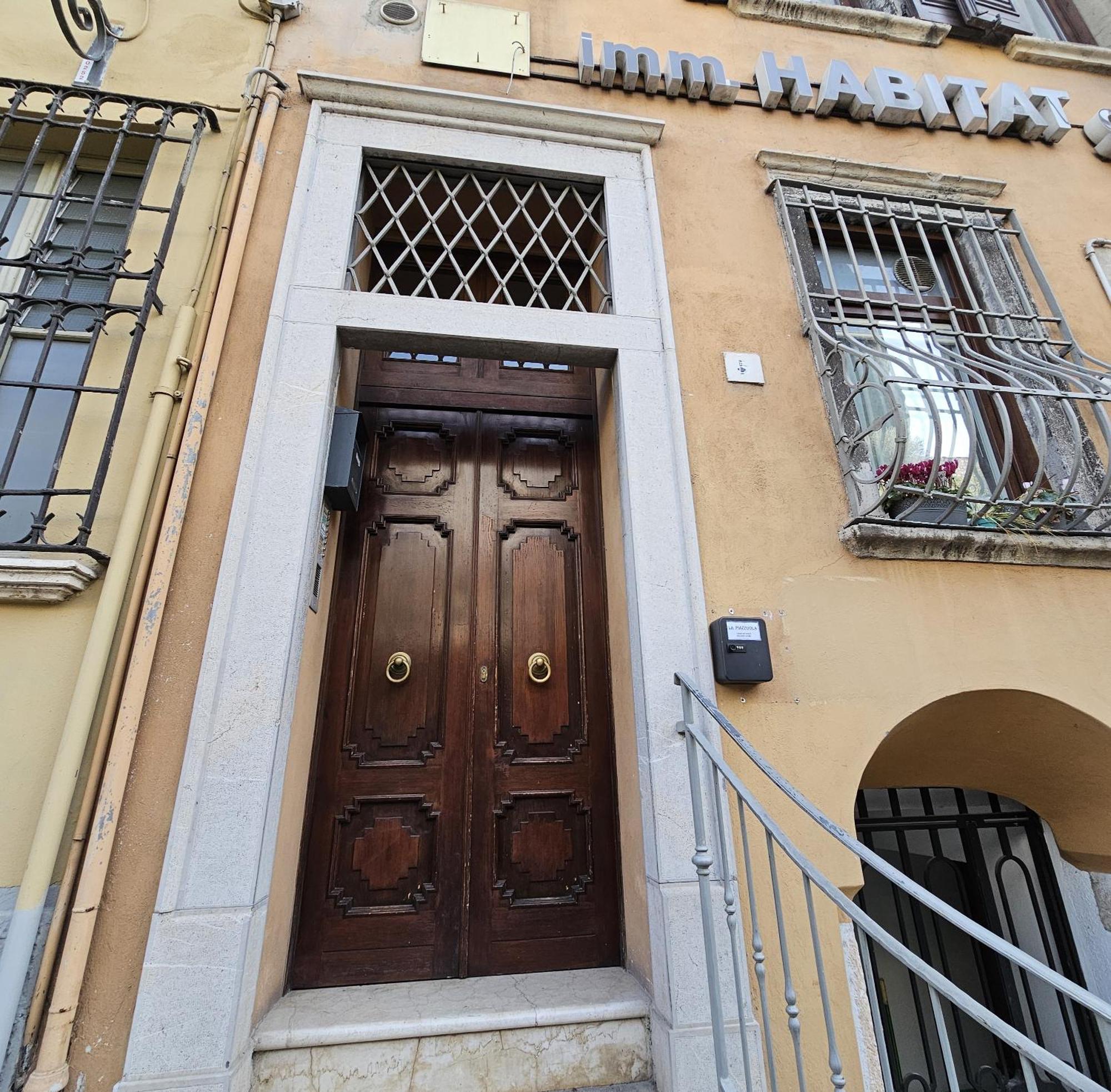 Apartament La Piazzuola Salo' Zewnętrze zdjęcie